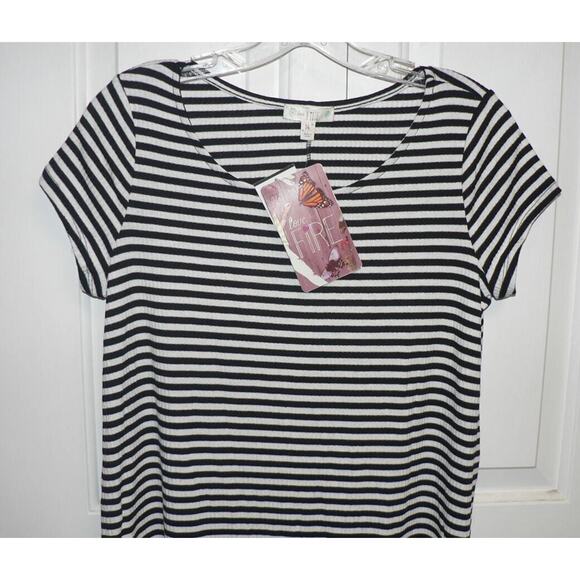 Love, Fire Girls Striped Skater Dress in Black & White Stripes Size 14 - Picture 2 of 4